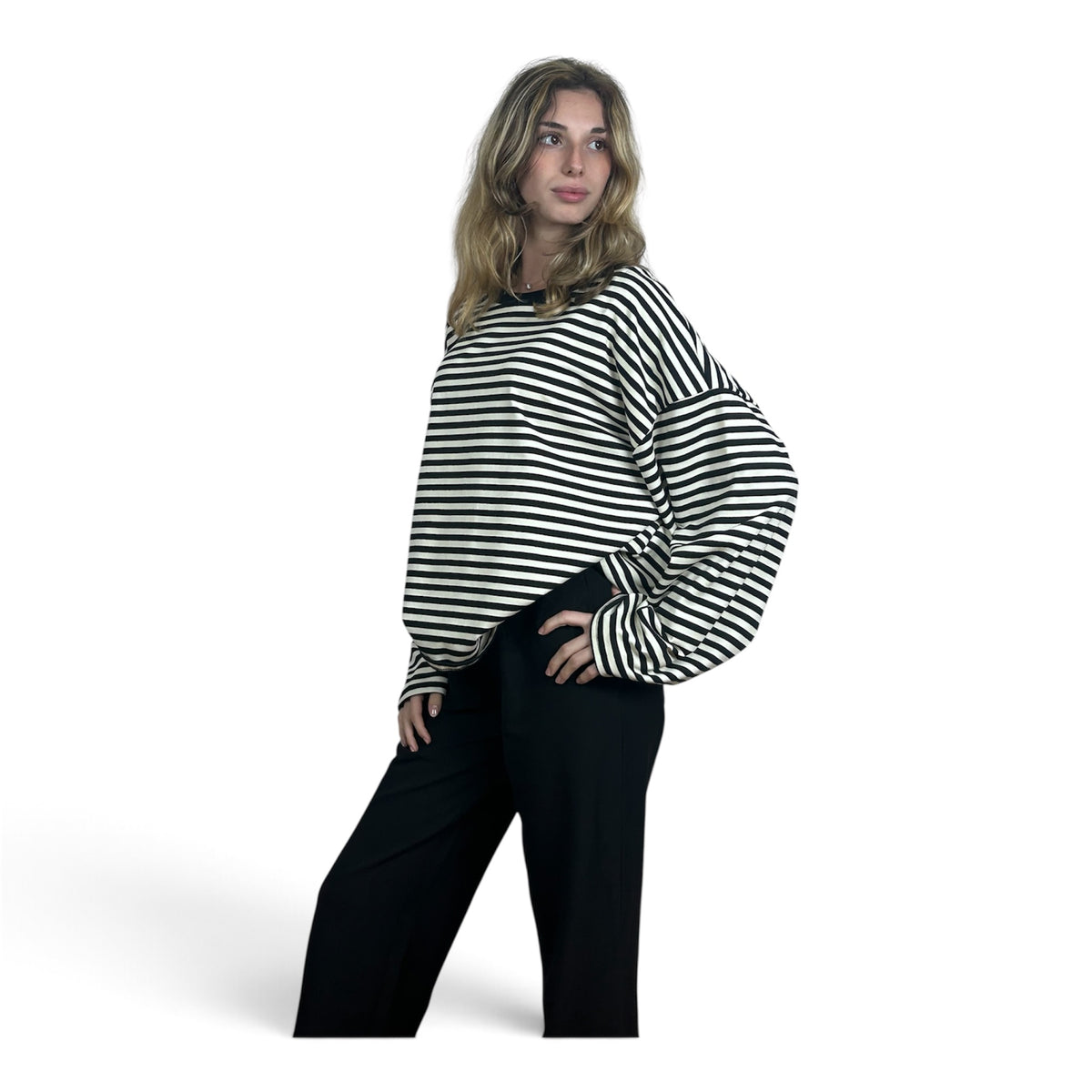 Longsleeve Oversize a Righe Nere e Panna