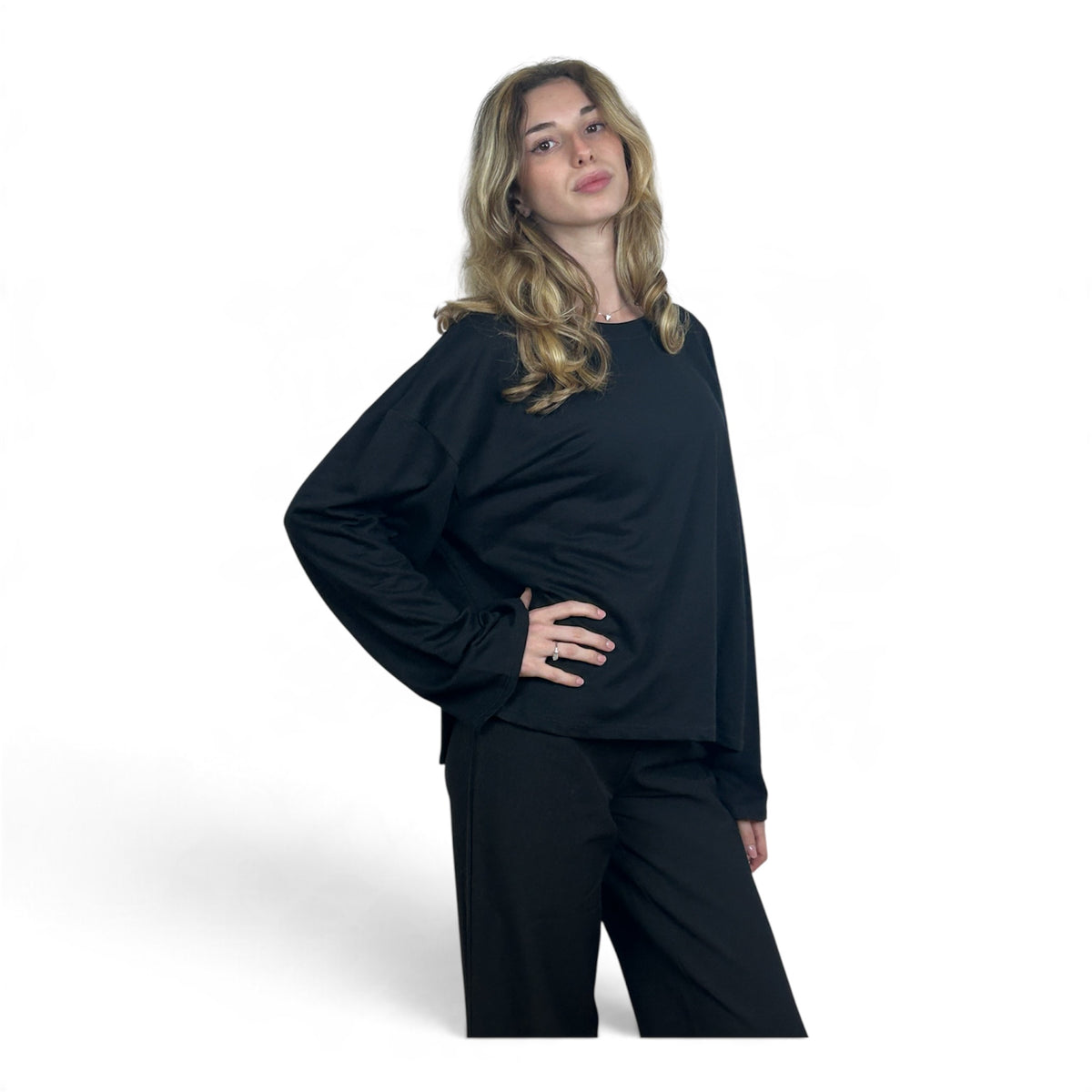 Longsleeve Oversize Nera