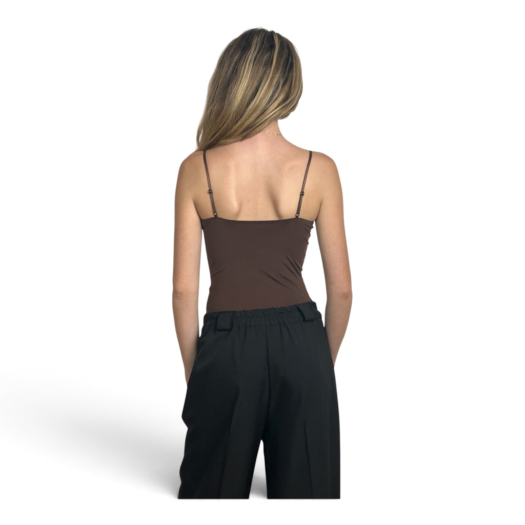 Body Scollato con Coppe Marrone